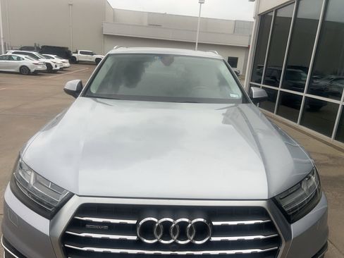 Used 2018 Audi Q7 3.0T Premium Plus image 3