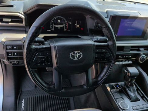 Used 2024 Toyota Tacoma SR5 RWD image 17