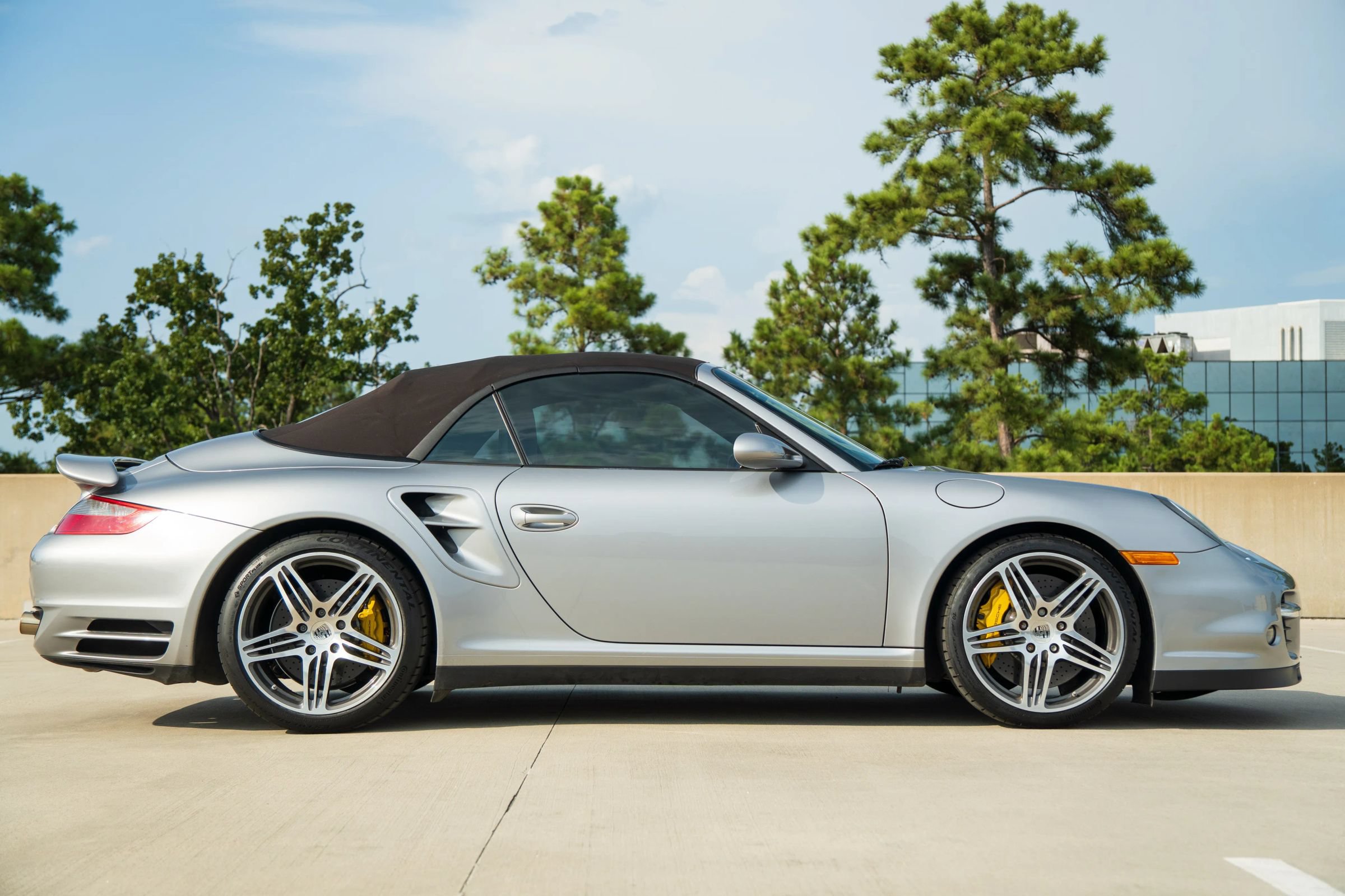 Used 2008 Porsche 911 Turbo AWD/4WD image 15