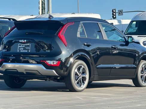 New 2026 Kia Niro SX image 6