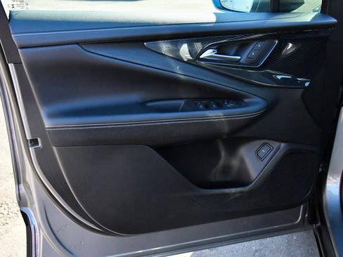 Used 2024 Chevrolet Blazer EV LT image 13