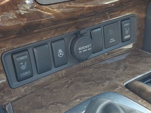 Used 2017 INFINITI QX80 4WD w/ Driver Assistance Package image 24