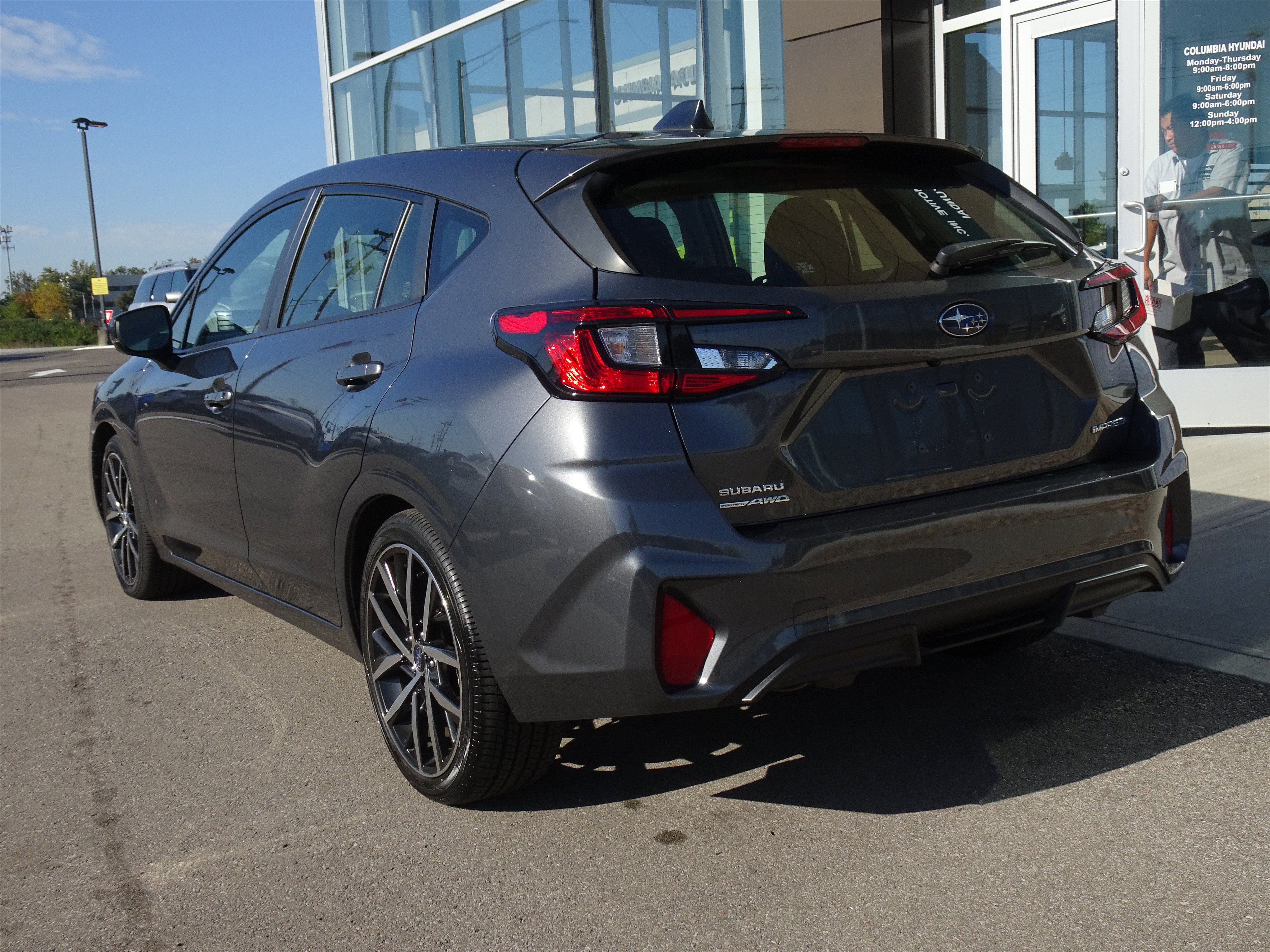 Used 2024 Subaru Impreza 2.0i Sport AWD/4WD image 3