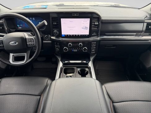 Used 2025 Ford F250 Lariat w/ Lariat Ultimate Package AWD/4WD image 14
