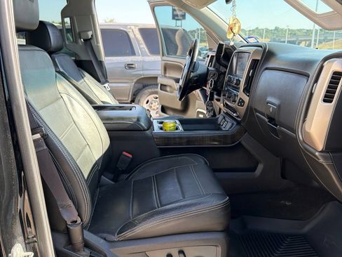 Used 2016 GMC Sierra 1500 Denali w/ Denali Ultimate Package AWD/4WD image 14