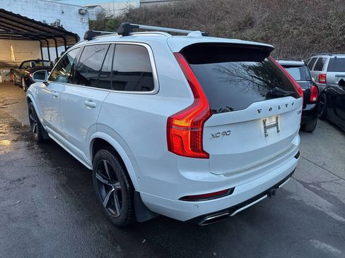 Used 2017 Volvo XC90 T8 R-Design w/ Vision Package image 2