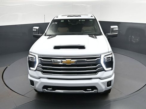 New 2026 Chevrolet Silverado 2500 High Country w/ High Country Premium Package AWD/4WD image 45