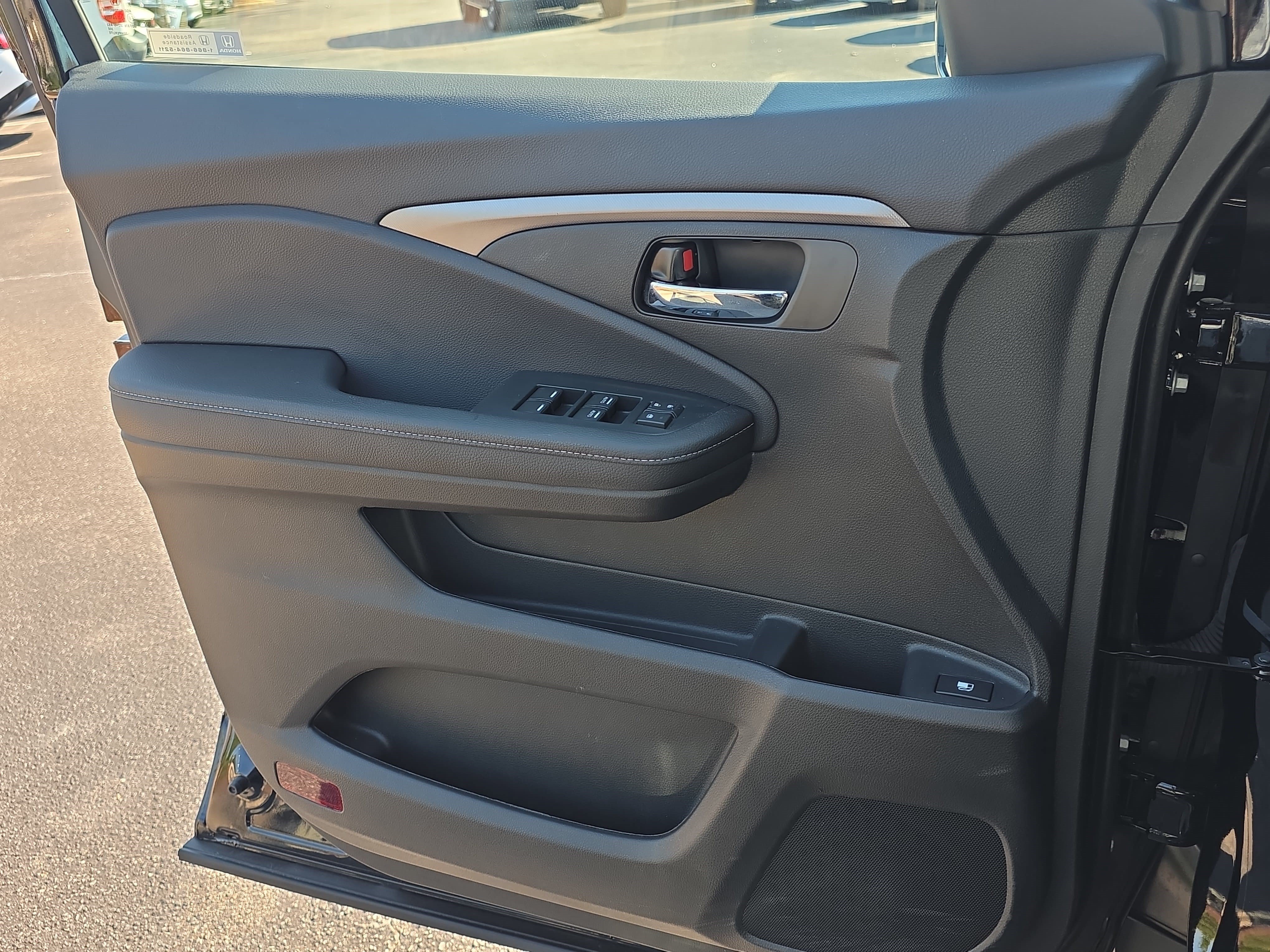 Used 2023 Honda Ridgeline Sport image 26