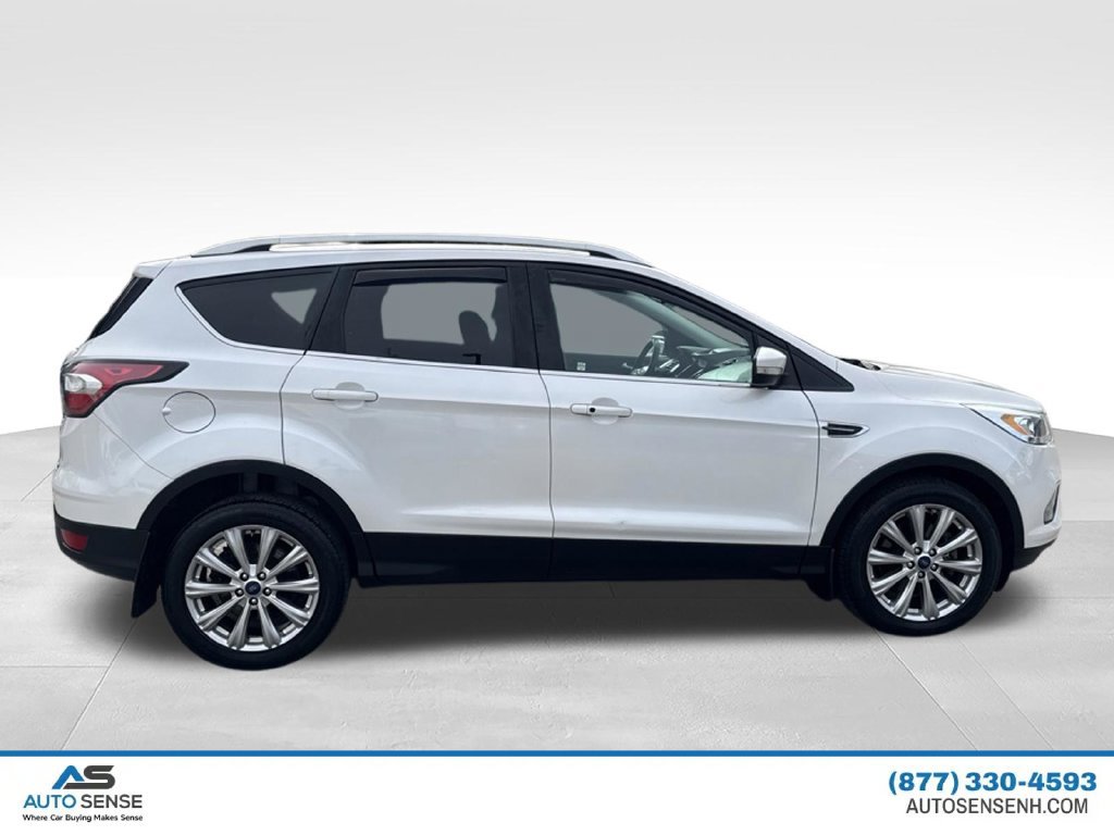 Used 2017 Ford Escape Titanium AWD/4WD image 6