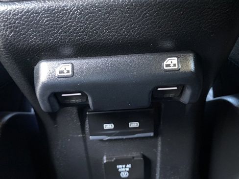 Used 2021 Jeep Gladiator Willys image 20