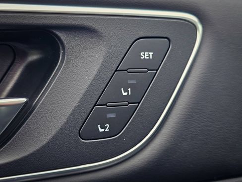 Used 2021 Nissan Rogue SL w/ Premium Package AWD/4WD image 10