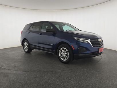Used 2022 Chevrolet Equinox LS w/ LS Convenience Package