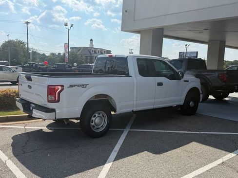 Used 2015 Ford F150 XL w/ Equipment Group 101A Mid AWD/4WD image 4