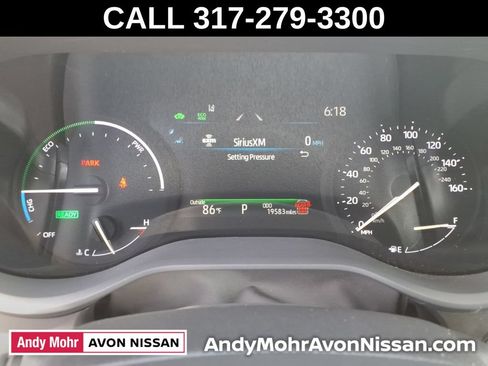 Used 2026 Toyota Sienna XLE FWD image 21