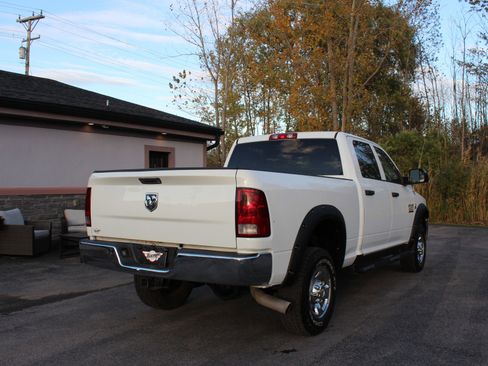 Used 2013 RAM 2500 Tradesman w/ Chrome Appearance Group image 5