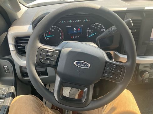 New 2026 Ford F250 XL w/ FX4 Off-Road Package image 20
