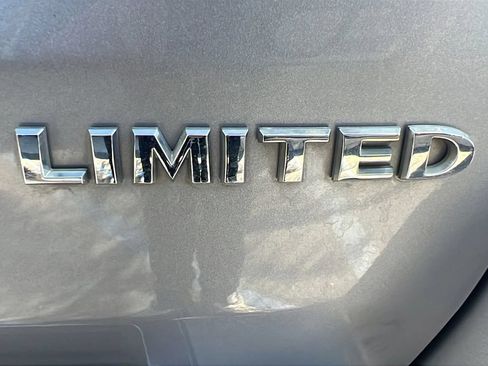 Used 2015 Jeep Grand Cherokee Limited w/ Luxury Group II RWD image 9