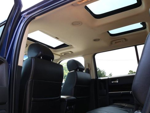 Used 2016 Ford Flex SEL w/ Equipment Group 202A AWD/4WD image 31