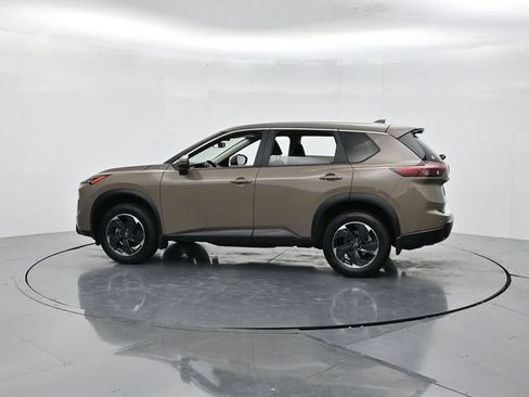 Used 2025 Nissan Rogue SV FWD image 7