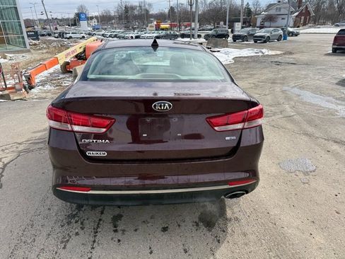 Used 2016 Kia Optima LX image 4