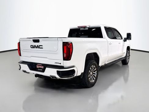 Used 2022 GMC Sierra 1500 AT4 w/ AT4 Premium Package AWD/4WD image 6