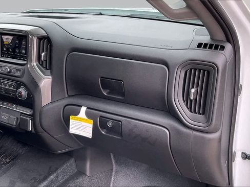 Used 2026 Chevrolet Silverado 1500 W/T w/ WT Value Package AWD/4WD image 15