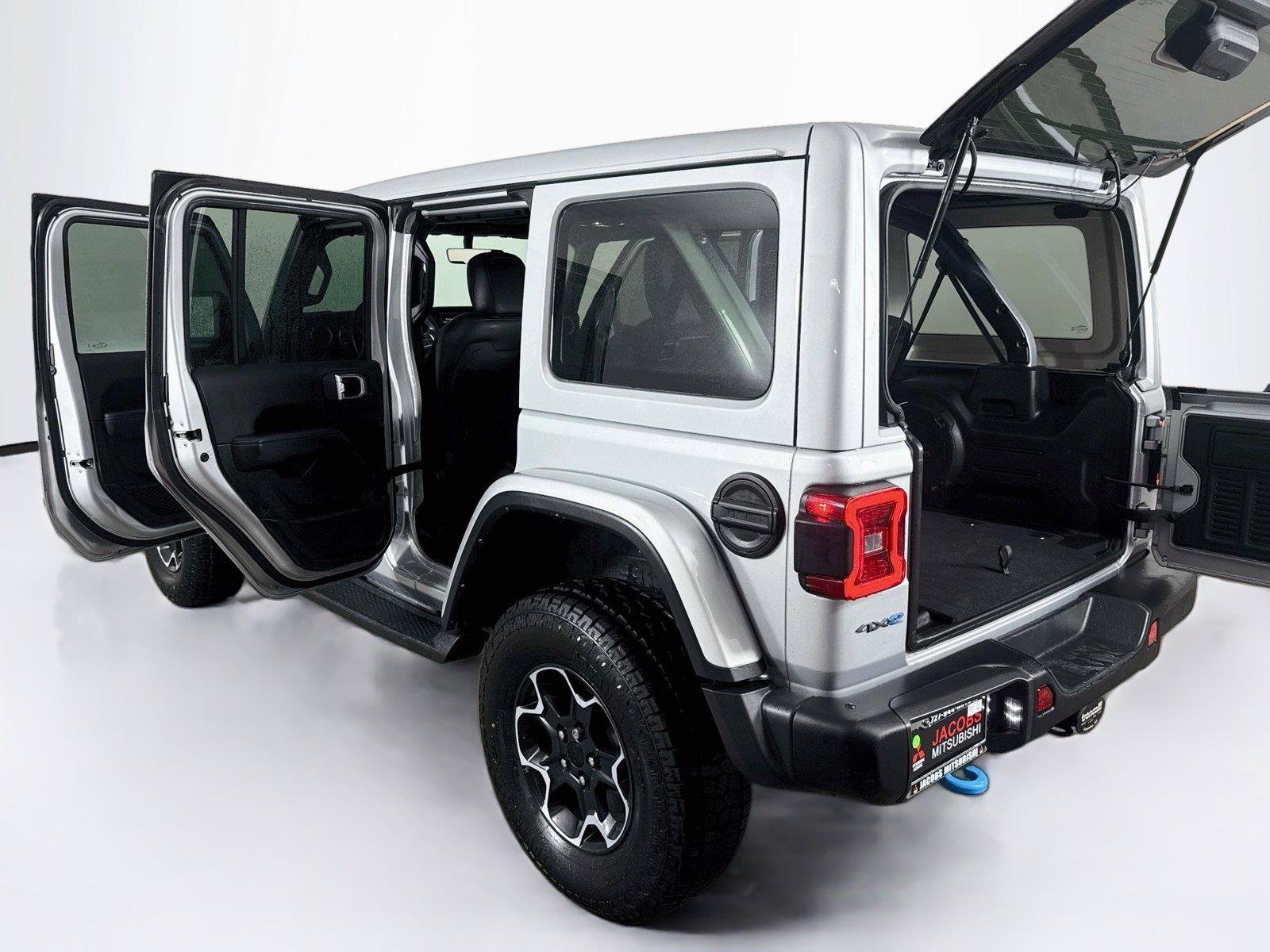Used 2023 Jeep Wrangler Unlimited Rubicon 4xe w/ Steel Bumper Group AWD/4WD image 42
