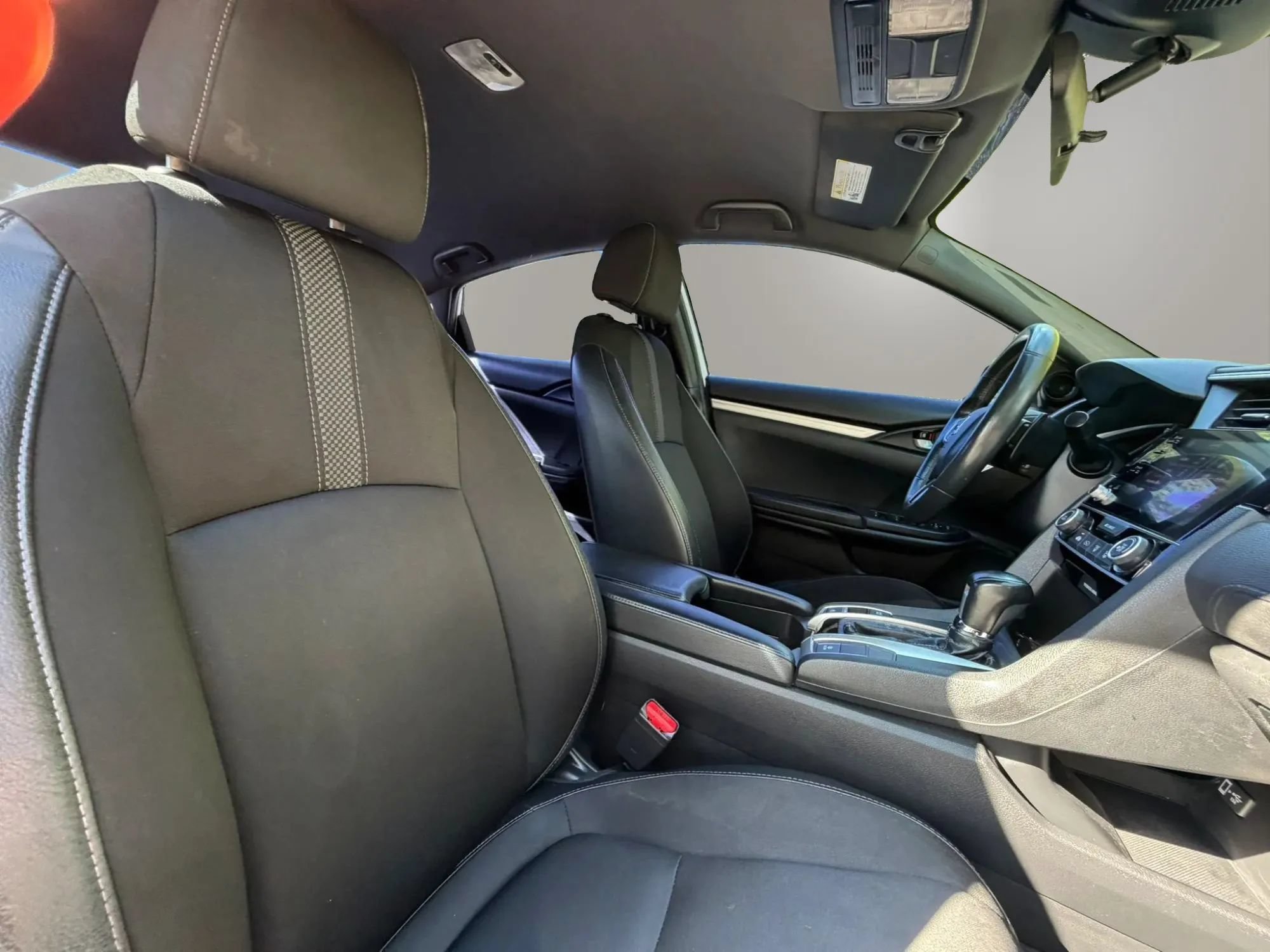 Used 2020 Honda Civic Sport image 22
