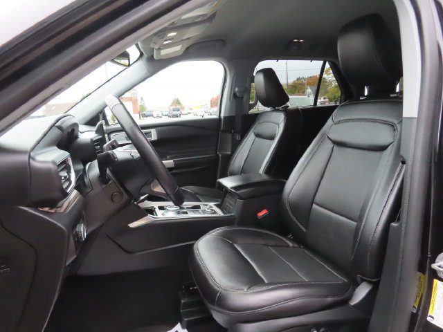 Used 2024 Ford Explorer Limited AWD/4WD image 21