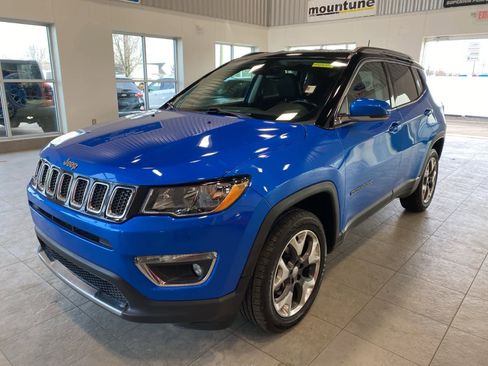 Used 2019 Jeep Compass Limited image 1