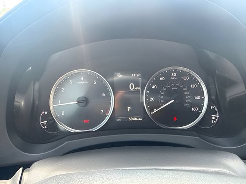 Used 2025 Lexus IS 350 F Sport RWD image 21