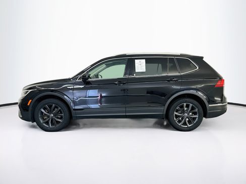 Used 2024 Volkswagen Tiguan SE AWD/4WD image 4