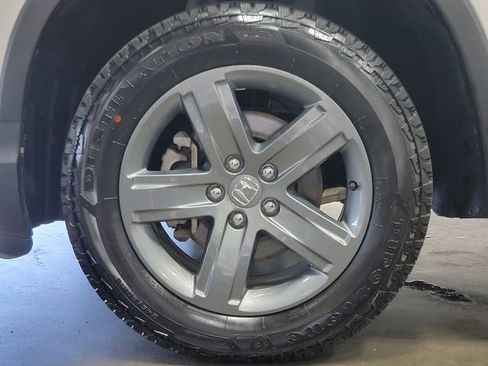 Certified 2023 Honda Ridgeline RTL image 9