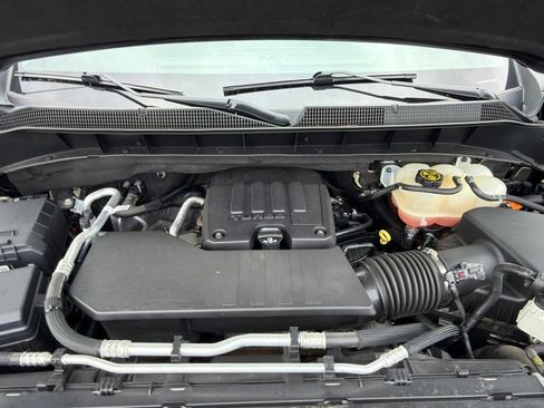 Used 2022 Chevrolet Silverado 1500 Custom AWD/4WD image 19