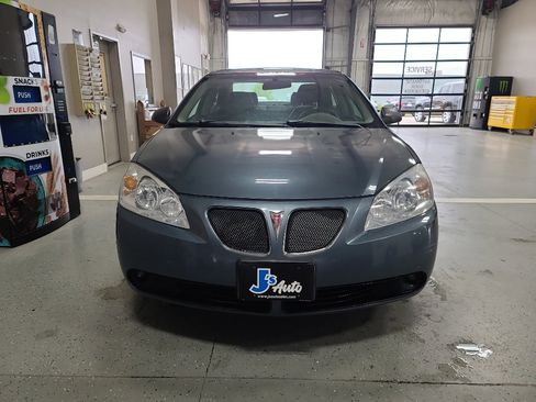 Used 2006 Pontiac G6 GT w/ Premium Value Package 2 image 3