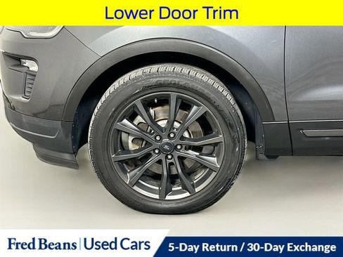 Certified 2018 Ford Explorer XLT w/ Equipment Group 202A image 38