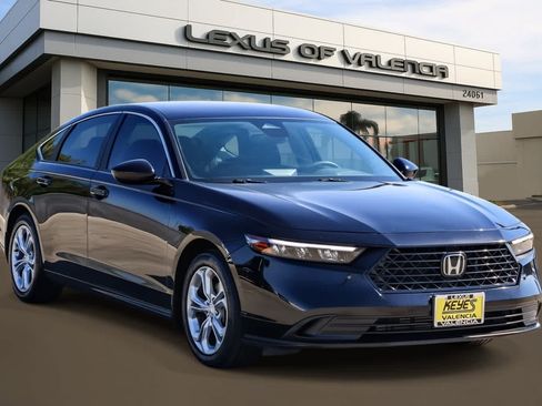 Used 2023 Honda Accord LX image 5