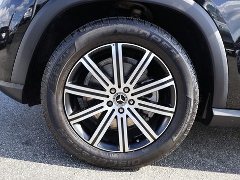 Certified 2026 Mercedes-Benz GLE 350 4MATIC image 9