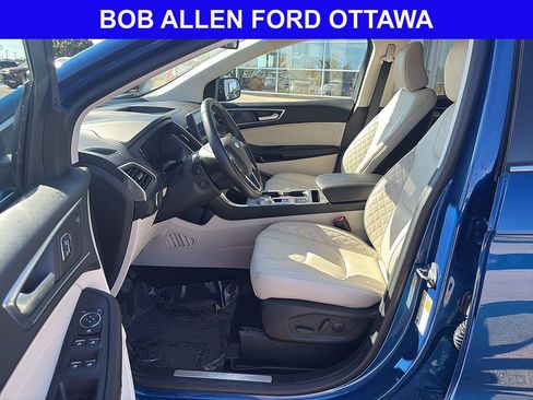 Used 2023 Ford Edge Titanium w/ Equipment Group 301A AWD/4WD image 10