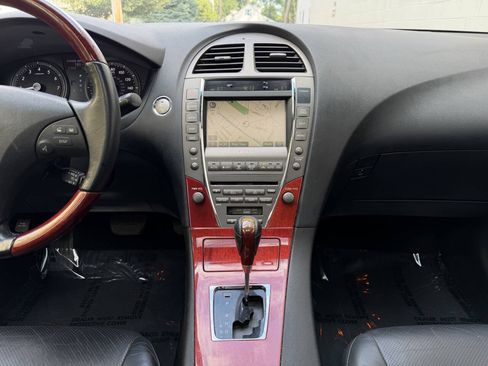 Used 2008 Lexus ES 350 w/ Premium Plus Pkg FWD image 21
