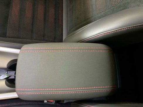 Used 2024 Alfa Romeo Tonale Veloce image 42