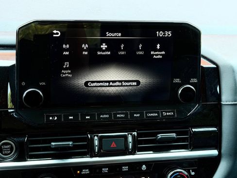 Used 2022 Nissan Pathfinder SL FWD image 68