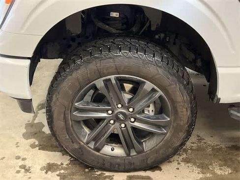 Used 2022 Ford F150 XLT w/ Equipment Group 302A High image 5