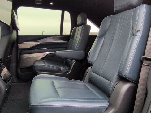 Certified 2025 Cadillac Escalade IQ Sport 2 AWD/4WD image 26