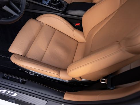 Certified 2026 Porsche 911 GT3 image 23