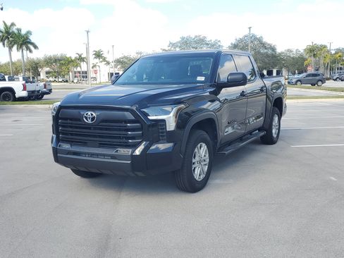 Used 2024 Toyota Tundra SR5 image 7