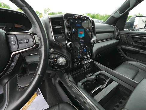 Used 2024 RAM 1500 Limited AWD/4WD image 31