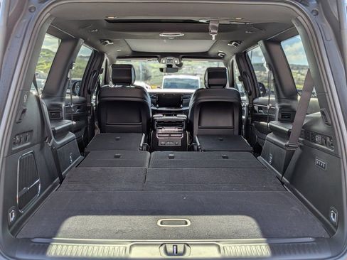 New 2026 Jeep Grand Wagoneer 4WD w/ Premium Group I image 7