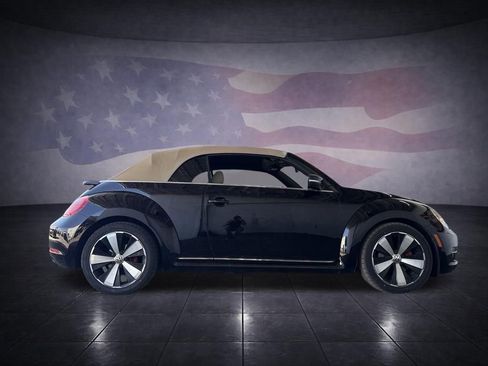 Used 2013 Volkswagen Beetle 2.0T FWD image 6