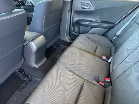 Used 2016 Honda Accord LX image 11